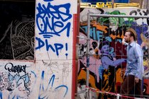Graffiti Walker