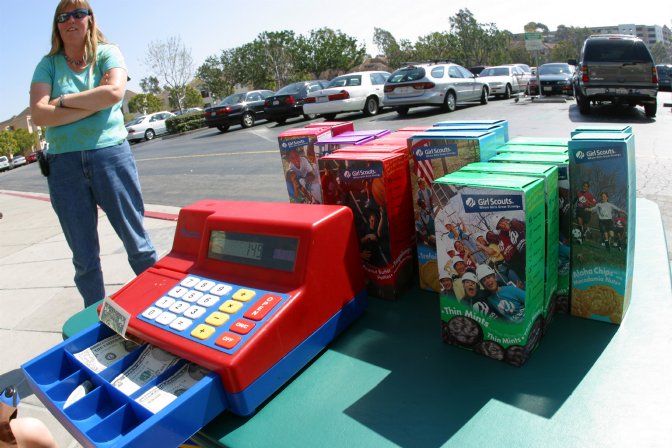 Diana and the cookie stand