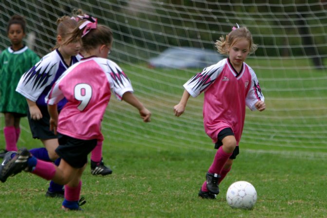 Katie defends the Heartbreakers' goal