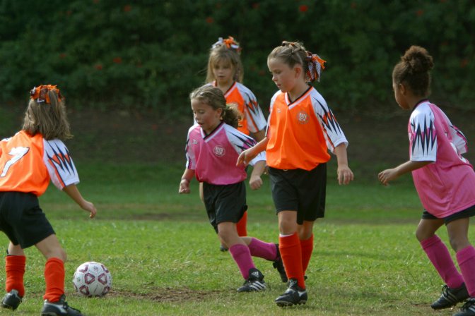 Chandler surrounded by three Tigers as Walden comes in to help