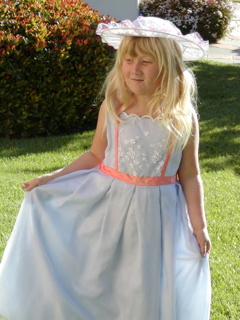 Sara as Helen Keller, IV