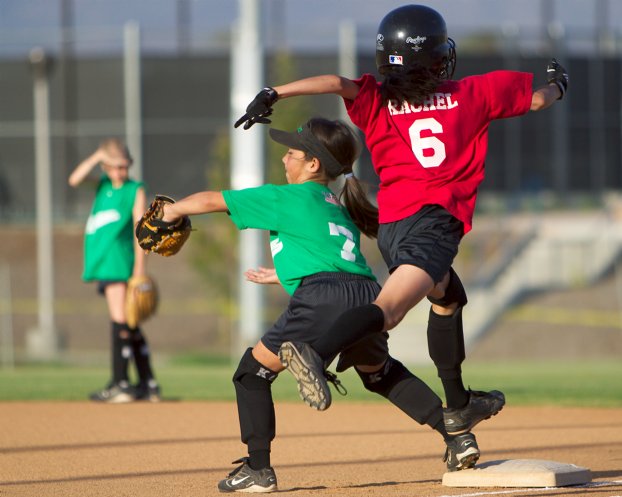 Kayla makes a close forceout