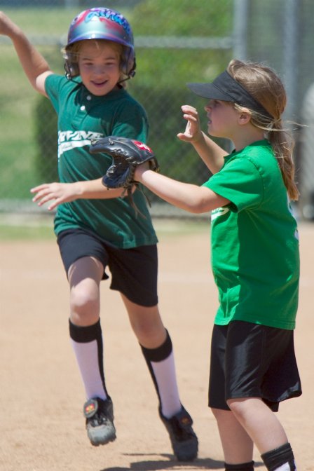 Lindsay heads for second