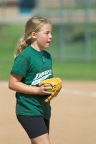 Nicole relieving her sister