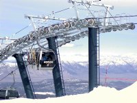 Gondola arriving at Panorama Station