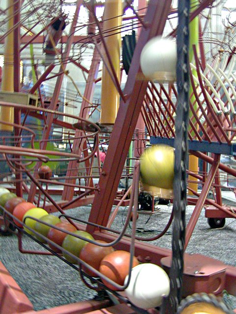 Ball Maze Contraption