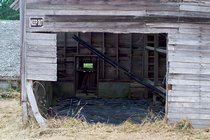 Barn, I