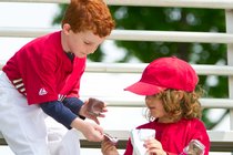 Jack Helps Dara Open It