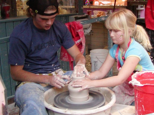 Sara throwing a vase, VIII