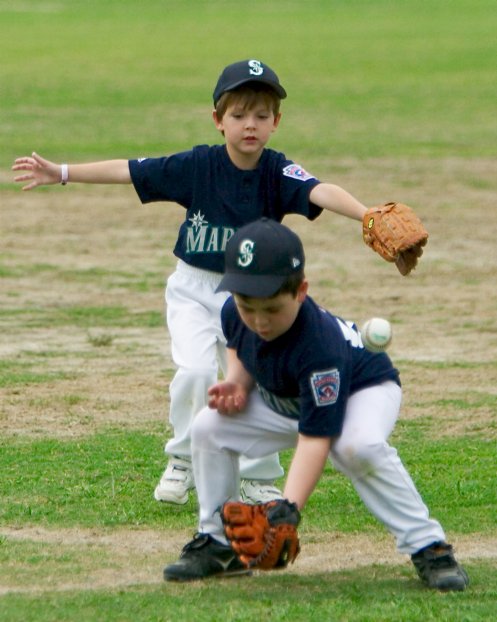 Max backs up Noah in the field