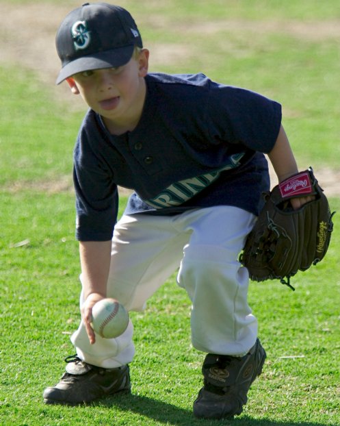 Jacob fields a grounder