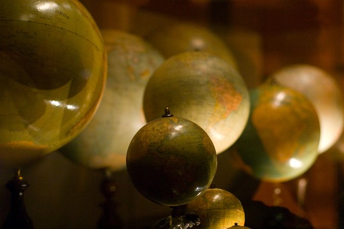 Many Globes