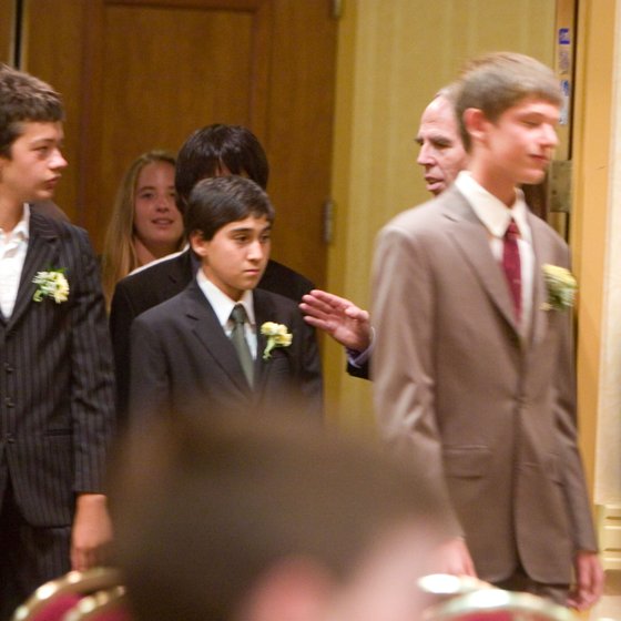 Damon And Stephen Enter