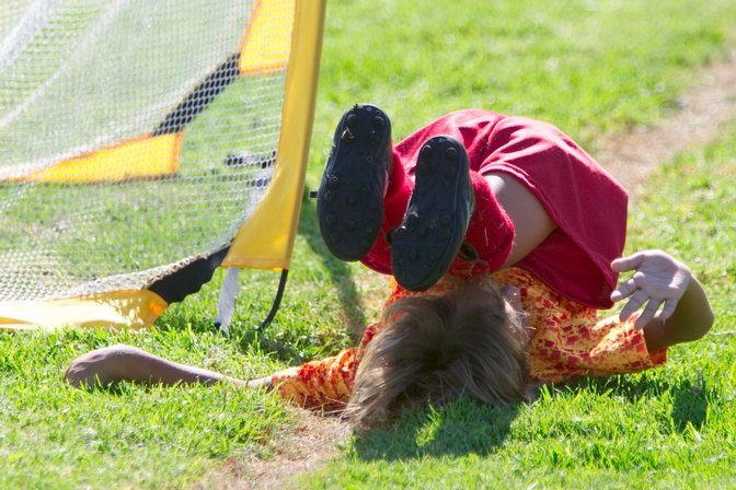 Adam takes a spill in warmups